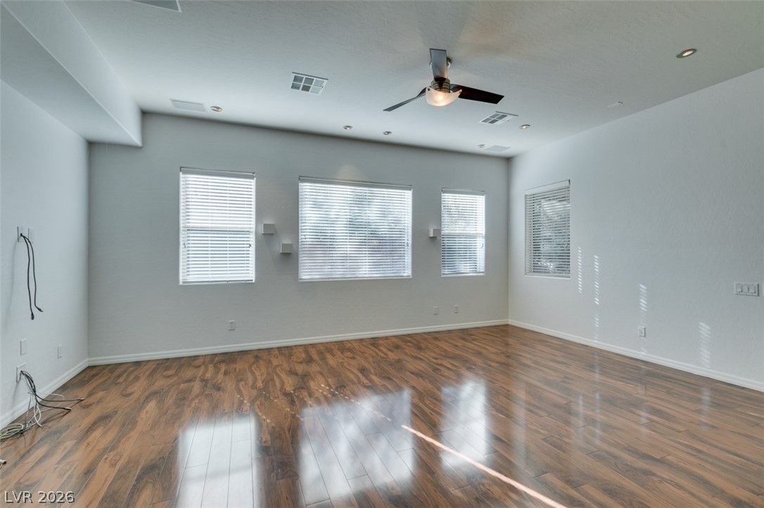 2249 Gondi Castle Avenue Property Photo 20