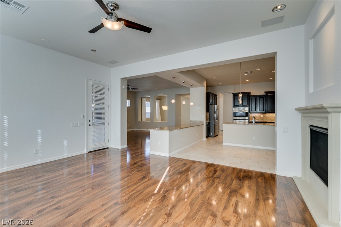 2249 Gondi Castle Avenue Property Photo 23
