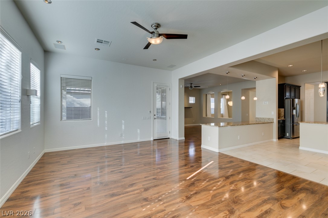 2249 Gondi Castle Avenue Property Photo 24