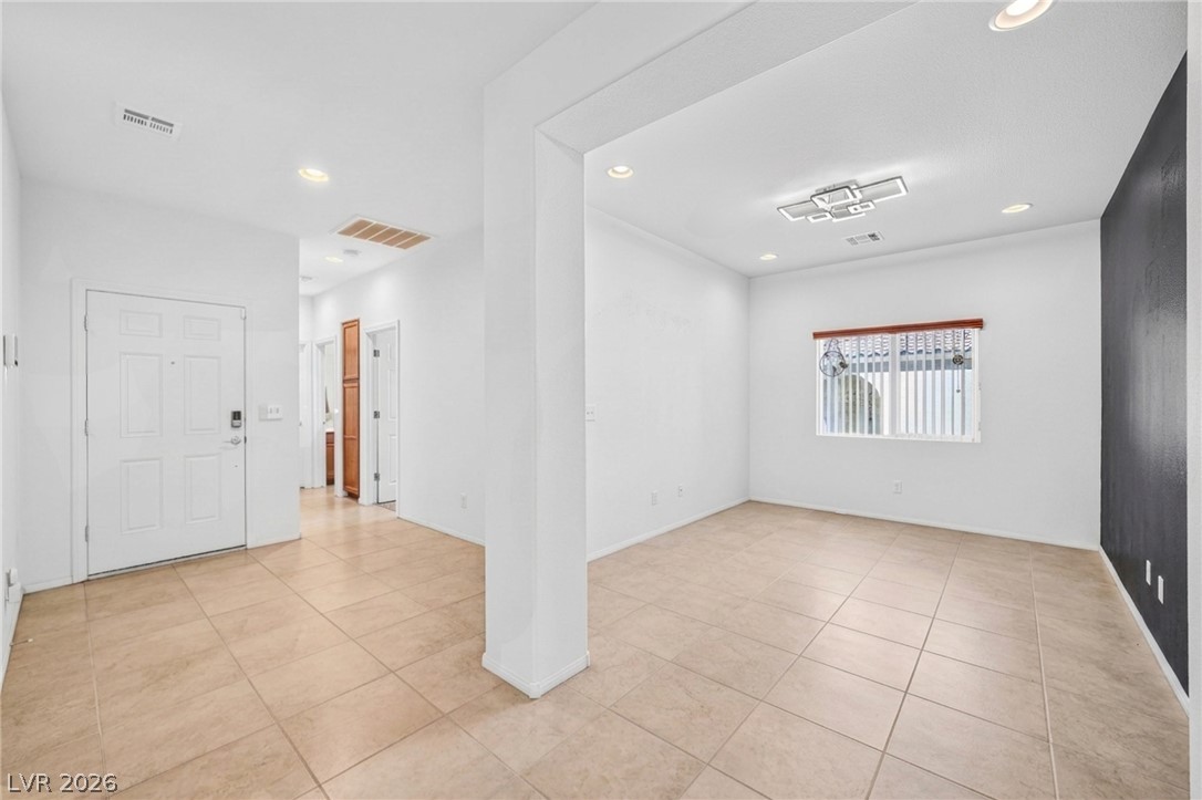 5458 East Volterra Drive Property Photo 18