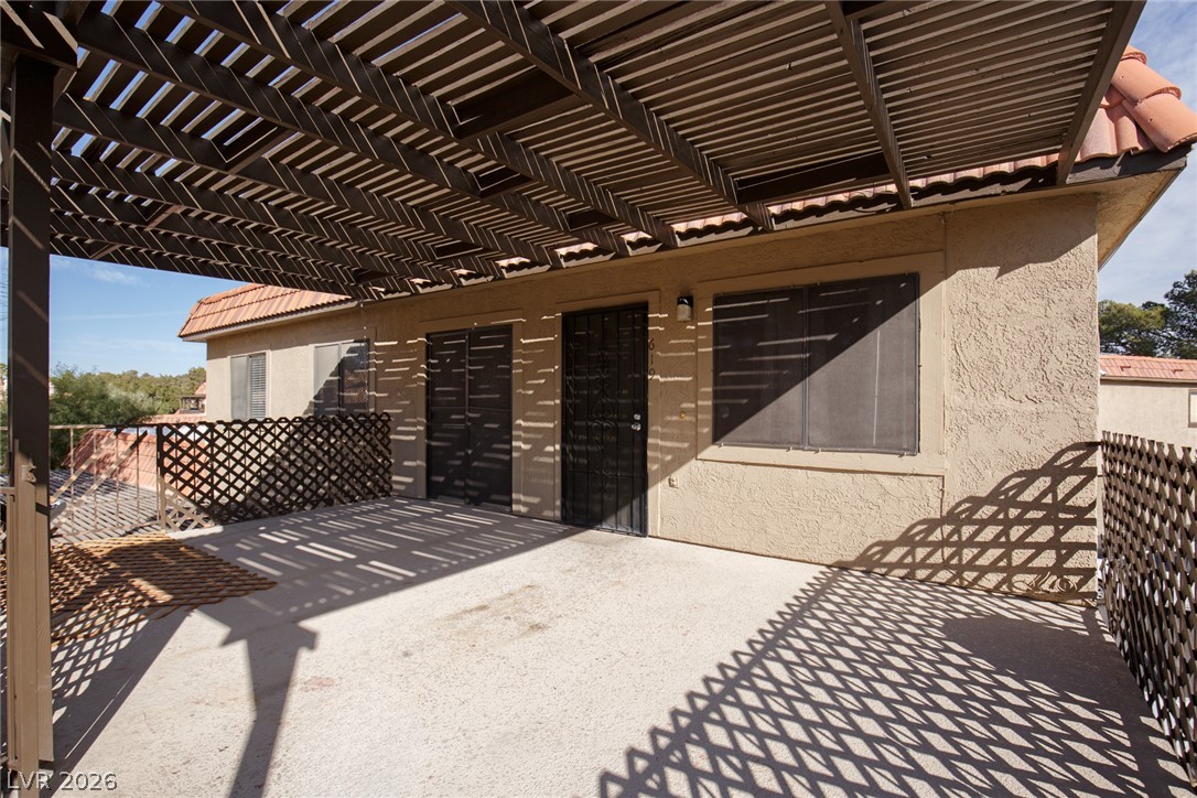 619 Pepper Tree Circle 1 Property Photo 1