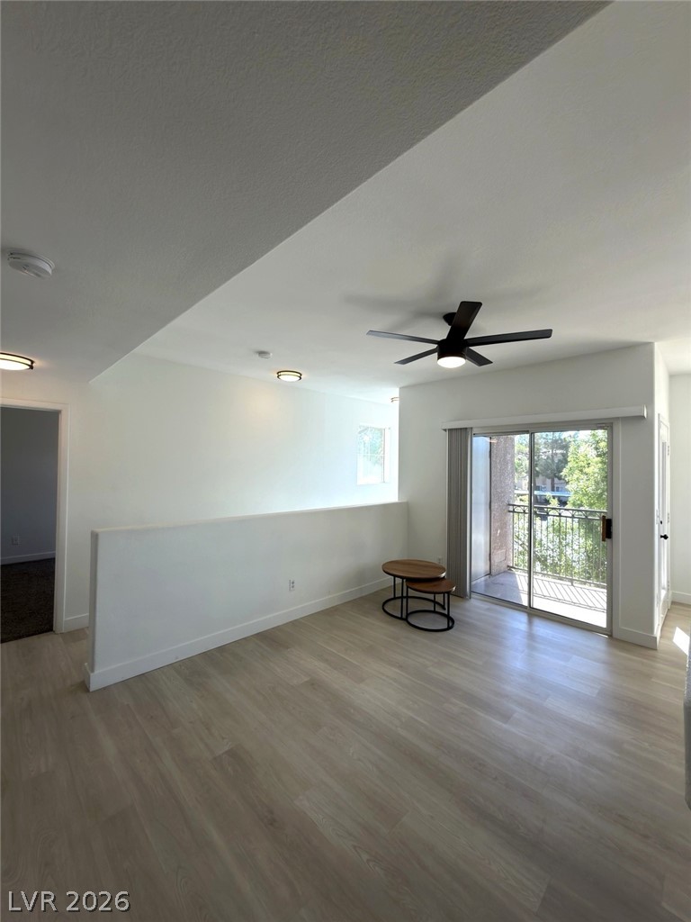 9050 West Warm Springs Road 2084 Property Photo 5
