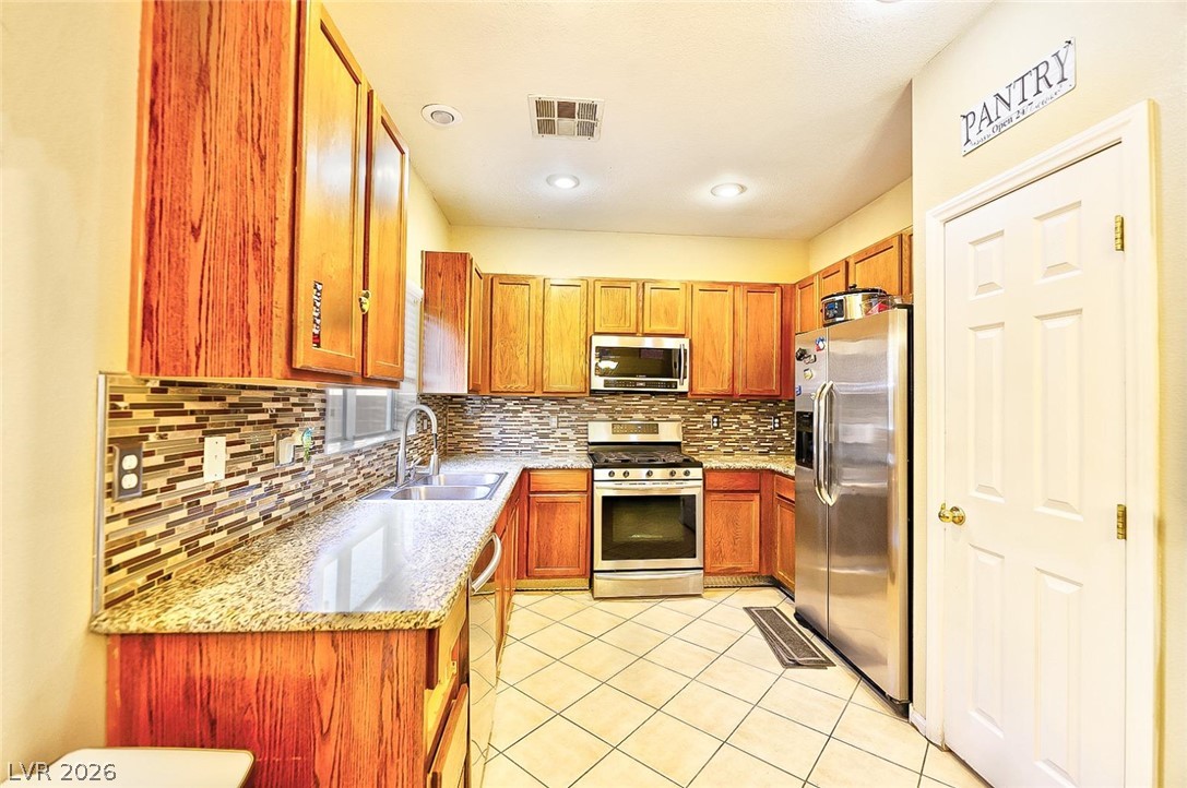 5505 Prospectors Creek Way Property Photo 14