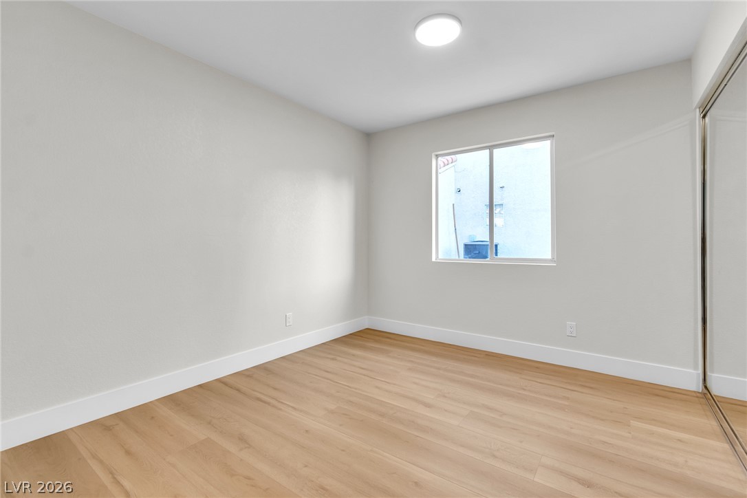 277 Gentle Bay Avenue Property Photo 40