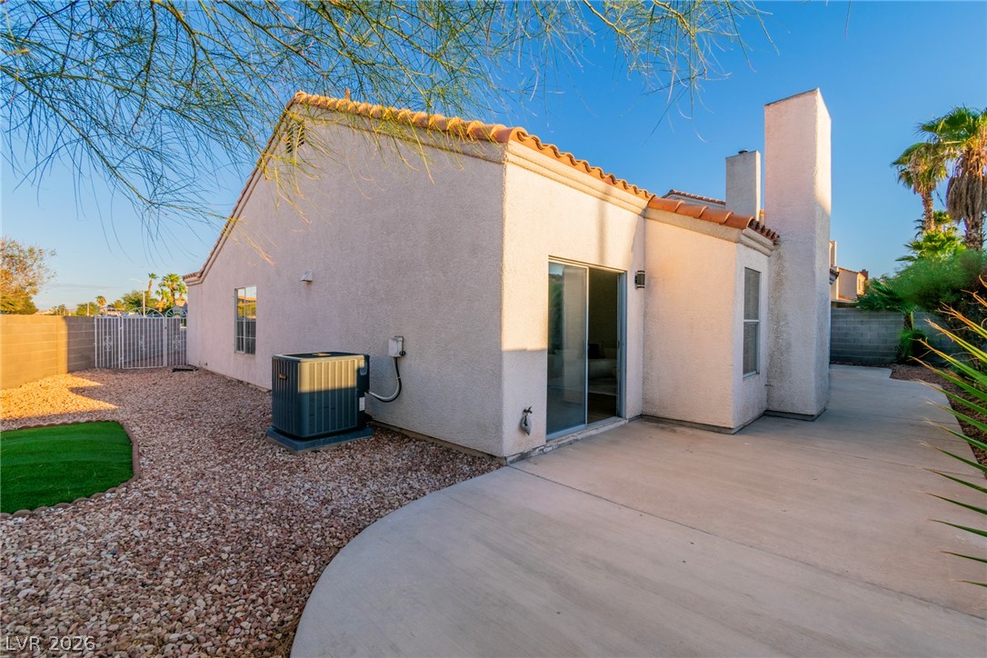 277 Gentle Bay Avenue Property Photo 42