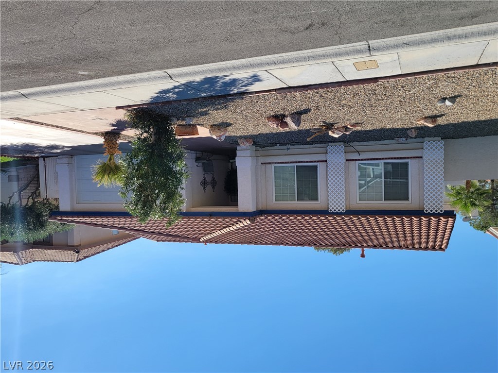 9017 Feather River Court Property Photo 3