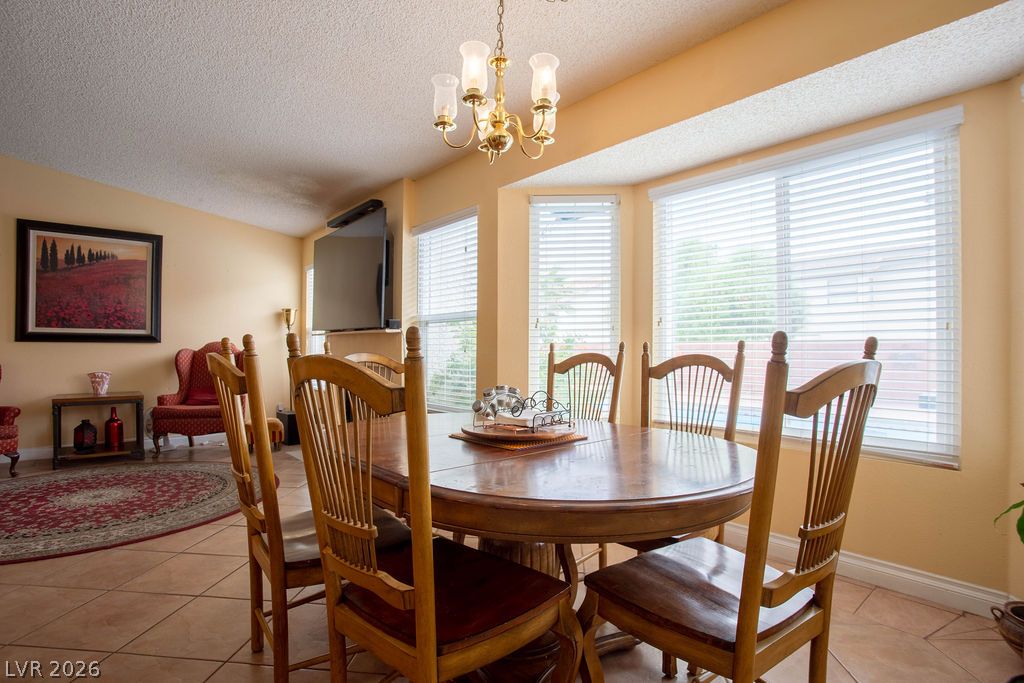 9017 Feather River Court Property Photo 12