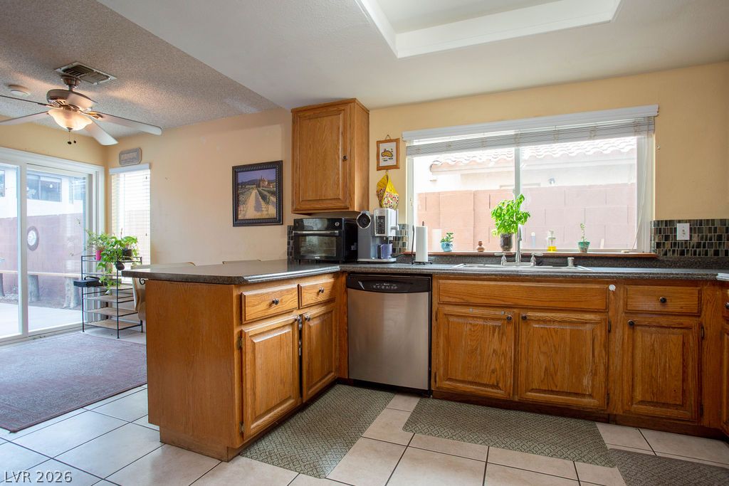 9017 Feather River Court Property Photo 15