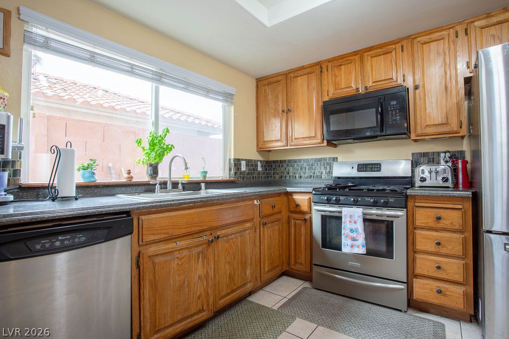 9017 Feather River Court Property Photo 18