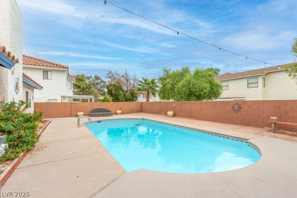 9017 Feather River Court Property Photo 33