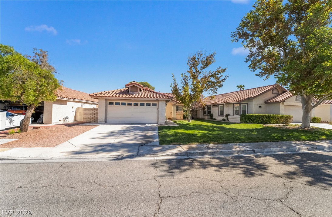 8466 Palmada Drive Property Photo 1