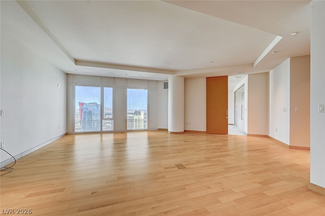 3750 South Las Vegas Boulevard 3707 Property Photo 11