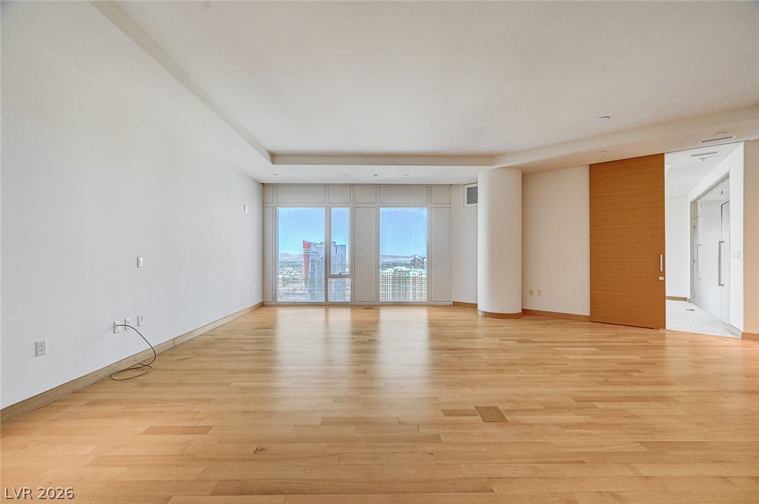 3750 South Las Vegas Boulevard 3707 Property Photo 12