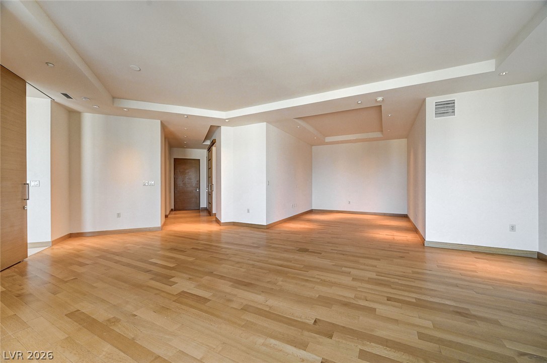 3750 South Las Vegas Boulevard 3707 Property Photo 15