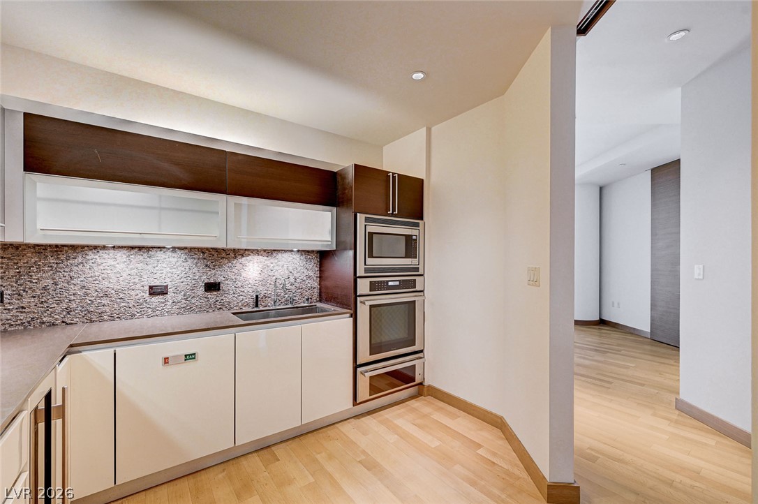 3750 South Las Vegas Boulevard 3707 Property Photo 26