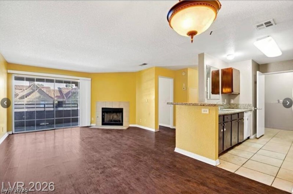 2200 South Fort Apache Road 2175 Property Photo 1