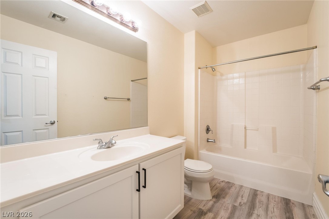 9705 Marcelline Avenue Property Photo 21