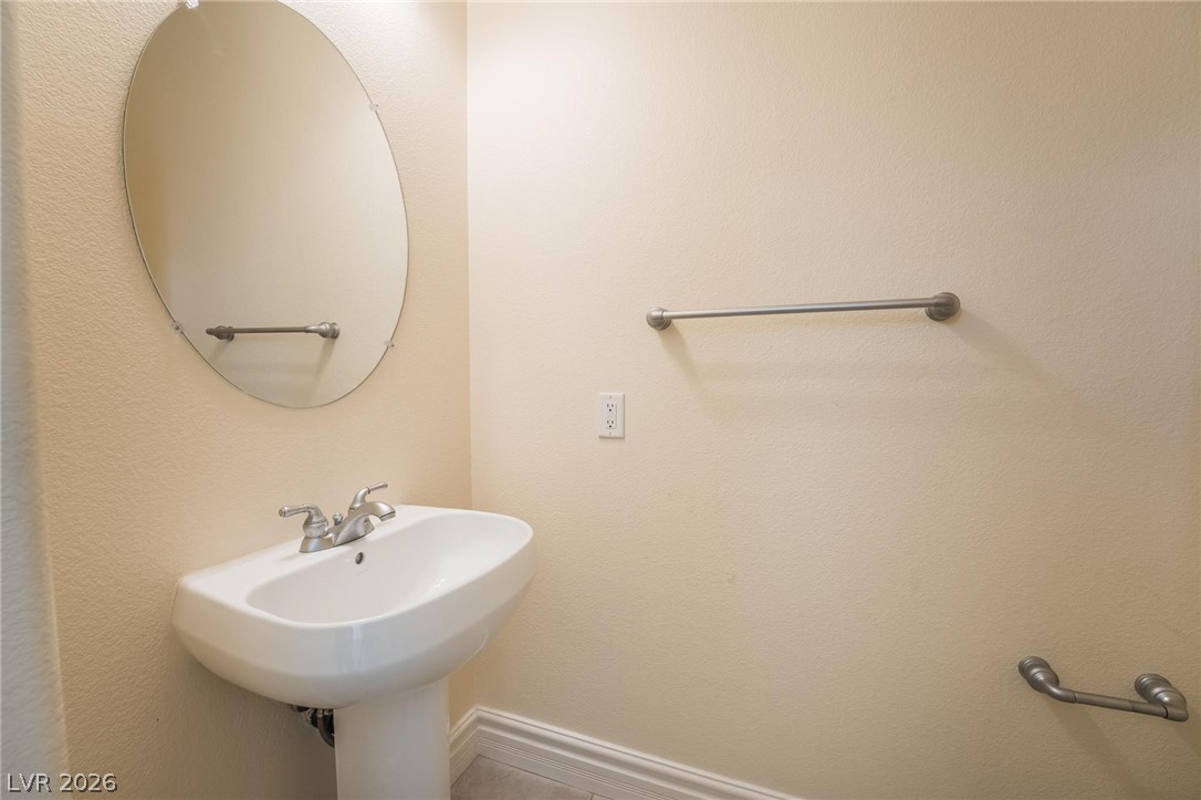 9705 Marcelline Avenue Property Photo 24