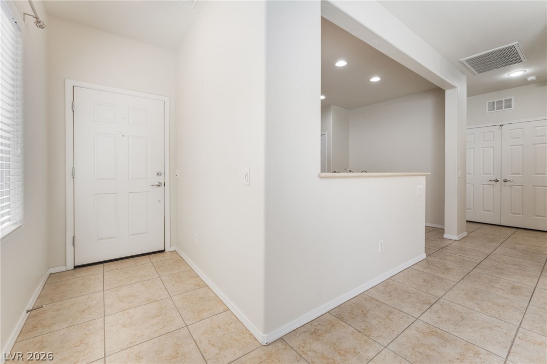 6096 Corbin Avenue Property Photo 6