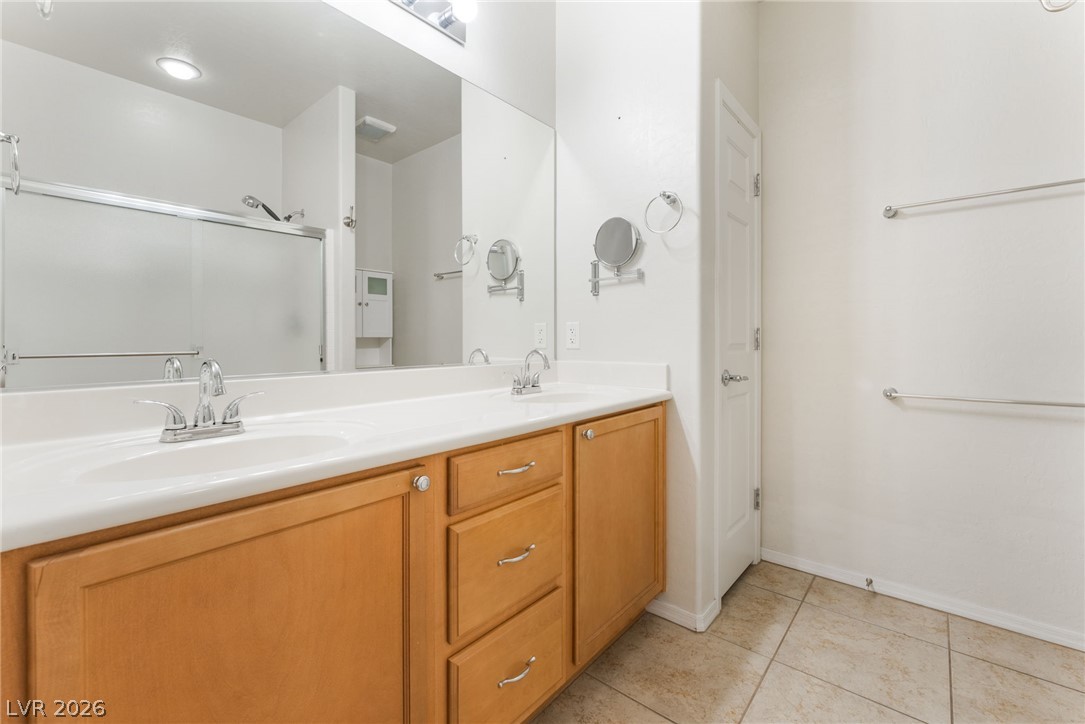 6096 Corbin Avenue Property Photo 20