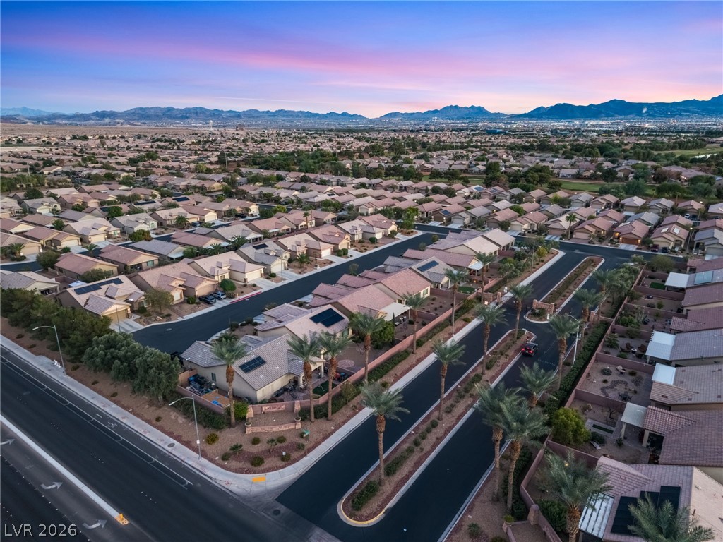 6096 Corbin Avenue Property Photo 50