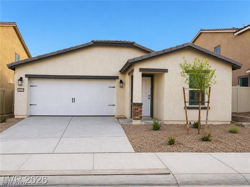 621 El Gusto Avenue Property Photo 1