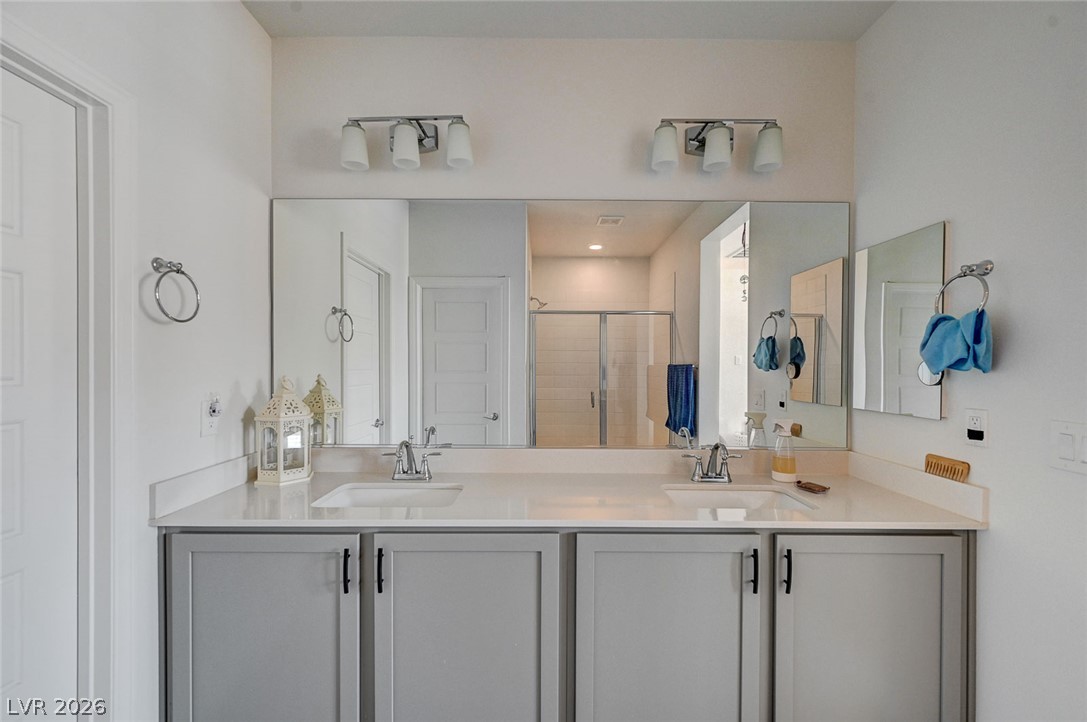 661 Tranquil Jade Street Property Photo 40