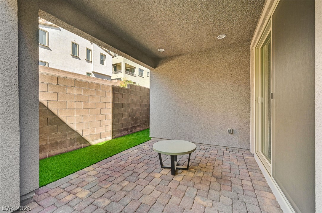 661 Tranquil Jade Street Property Photo 66