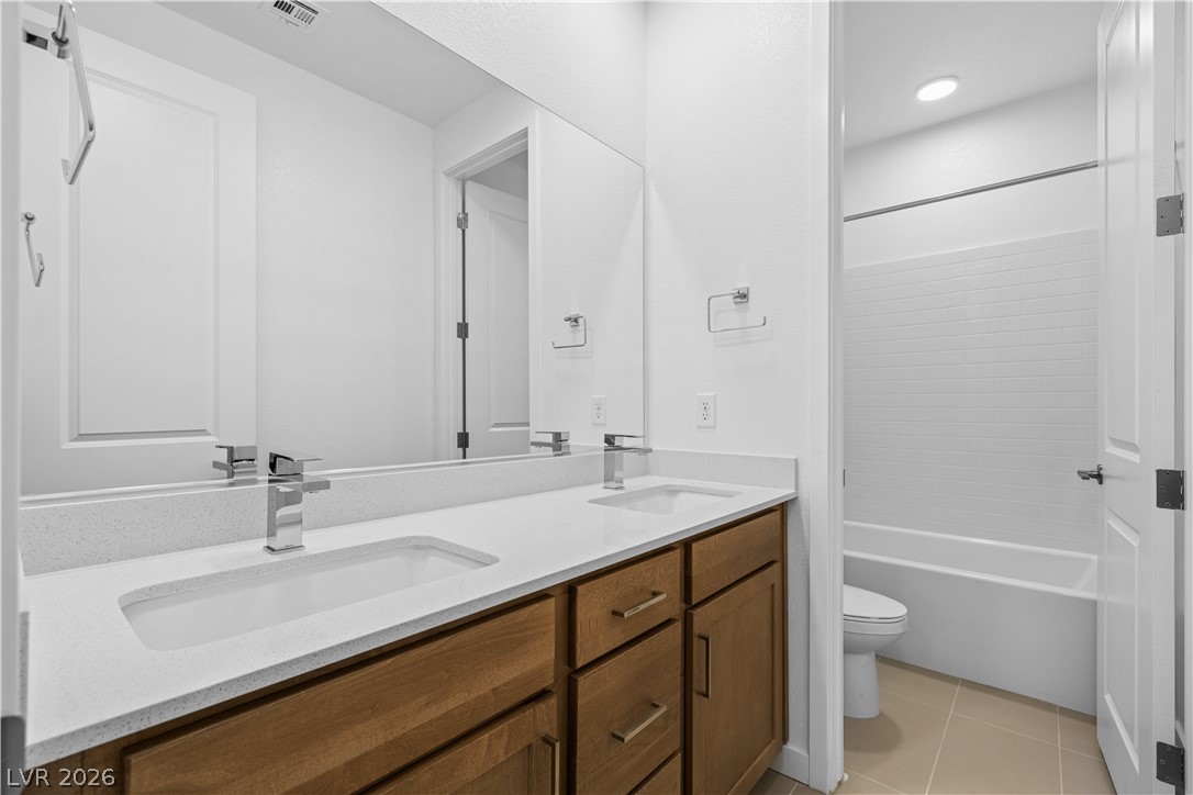 10449 Heavenly Mountain Court Property Photo 11