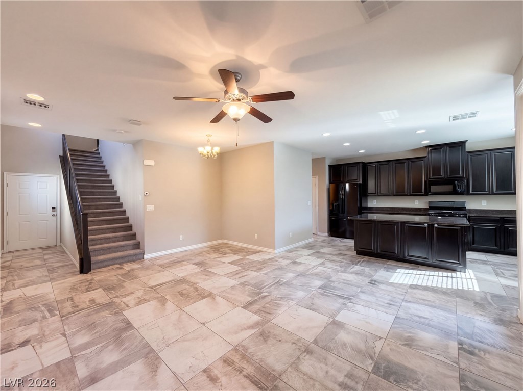 12243 Loggeta Way Property Photo 3