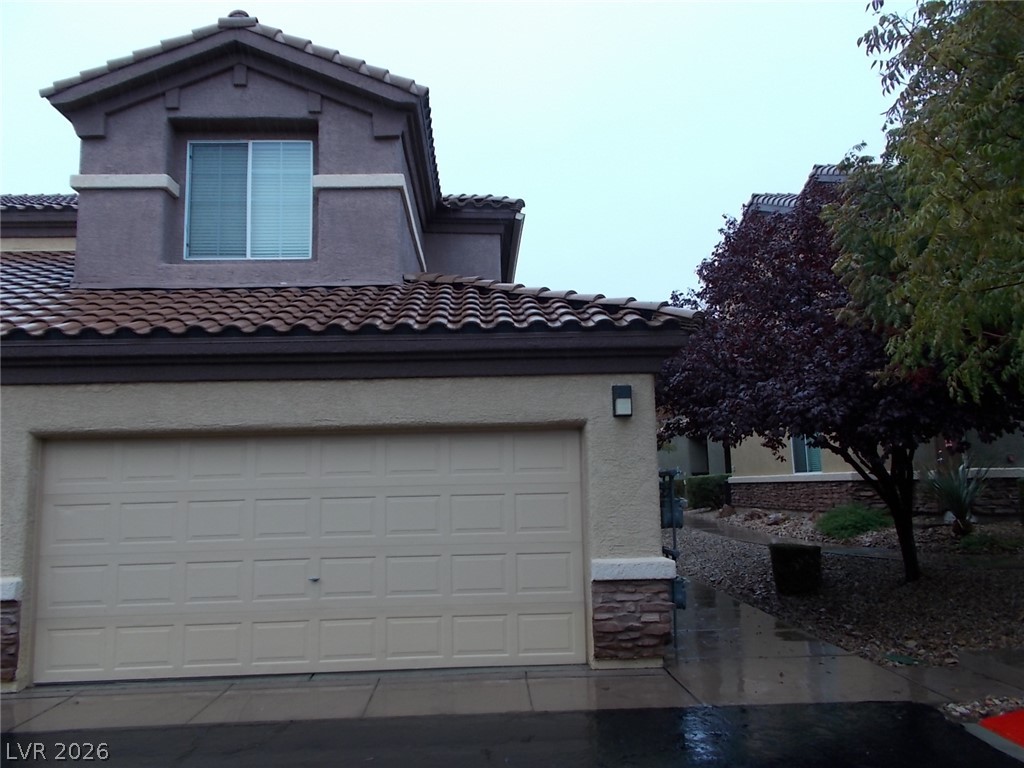 6868 Sky Pointe Drive 2102 Property Photo 1