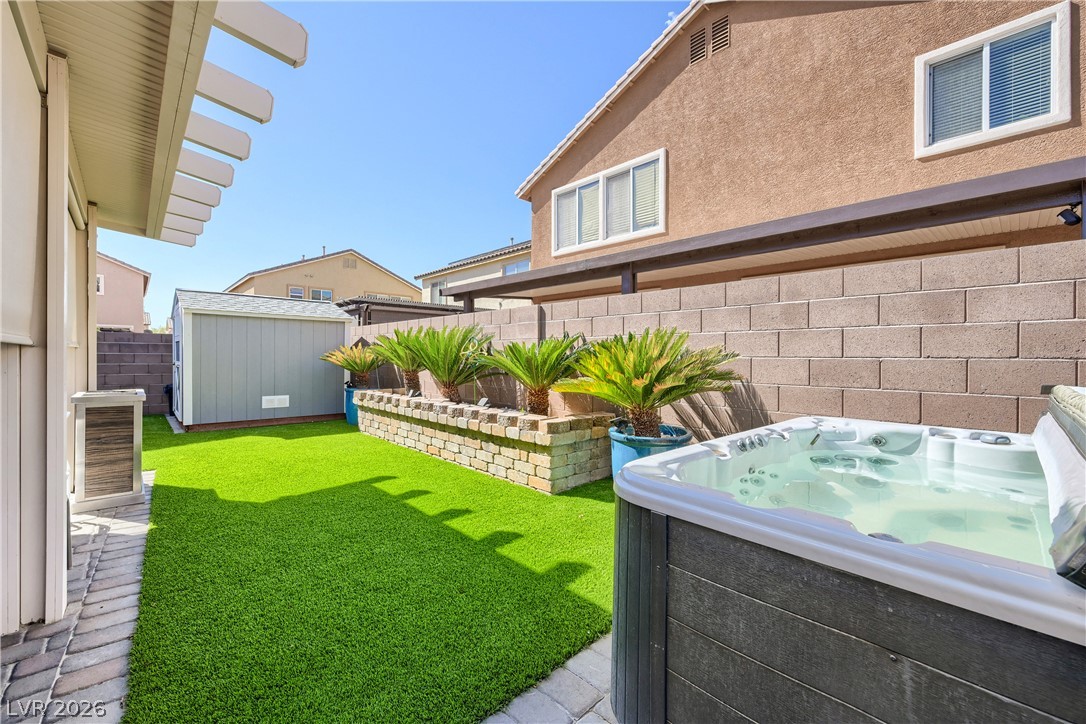 8227 Oasis Bloom Street Property Photo 32