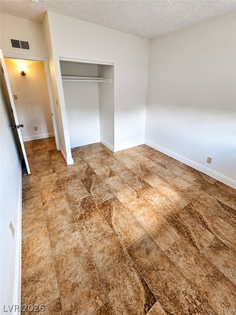 4404 Avondale Avenue Property Photo 21