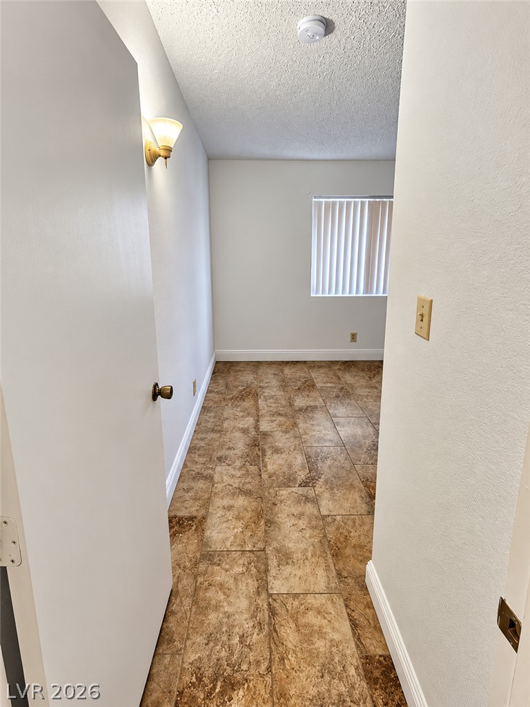 4404 Avondale Avenue Property Photo 34