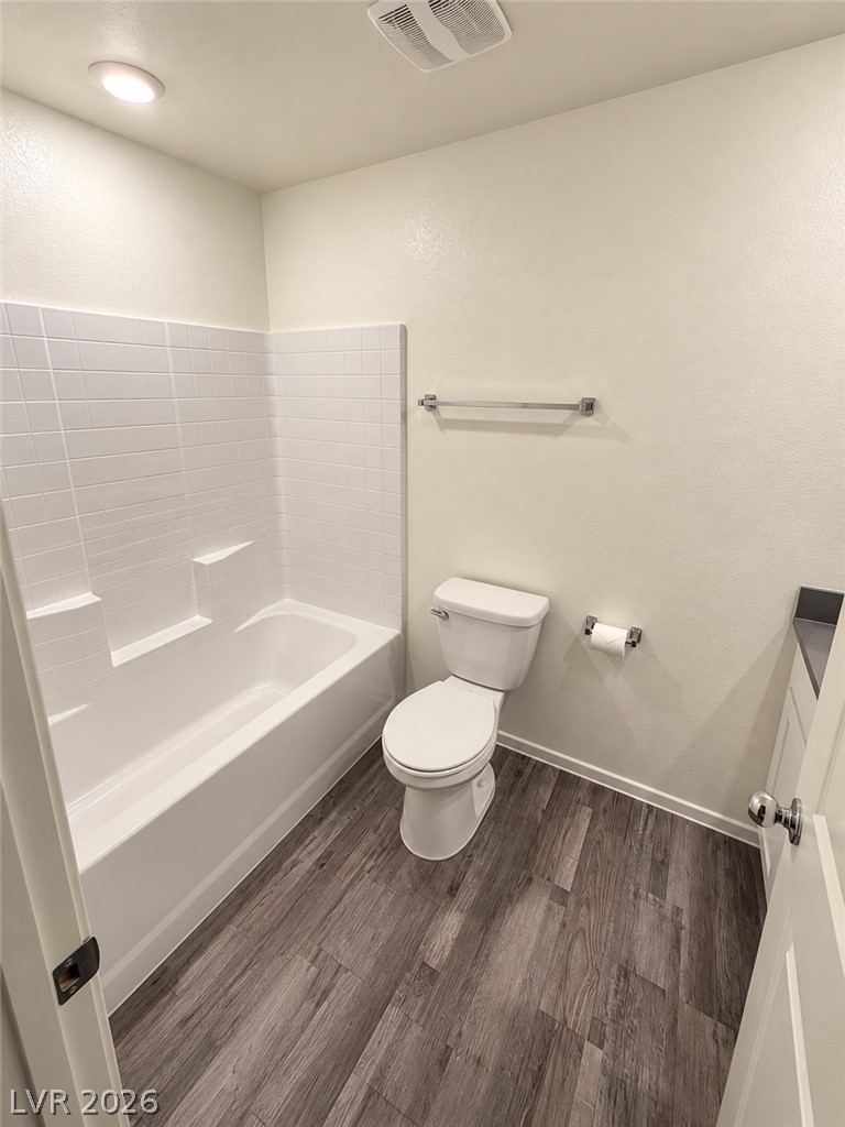 7372 Axel Creek Street Property Photo 11