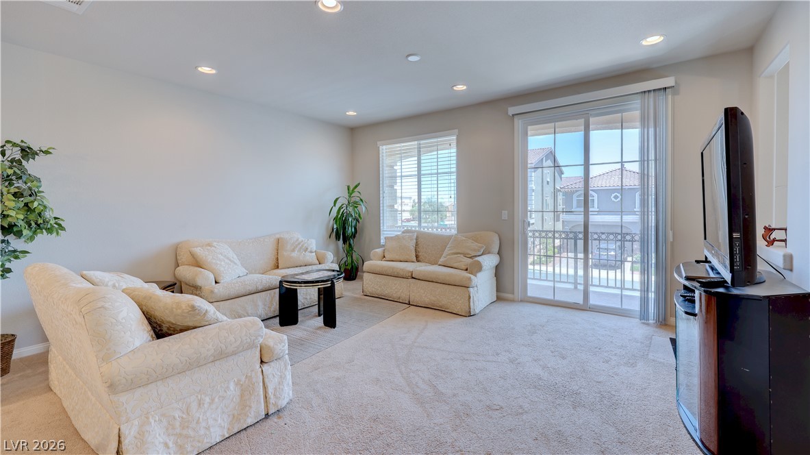 8109 Russell Creek Court Property Photo 8