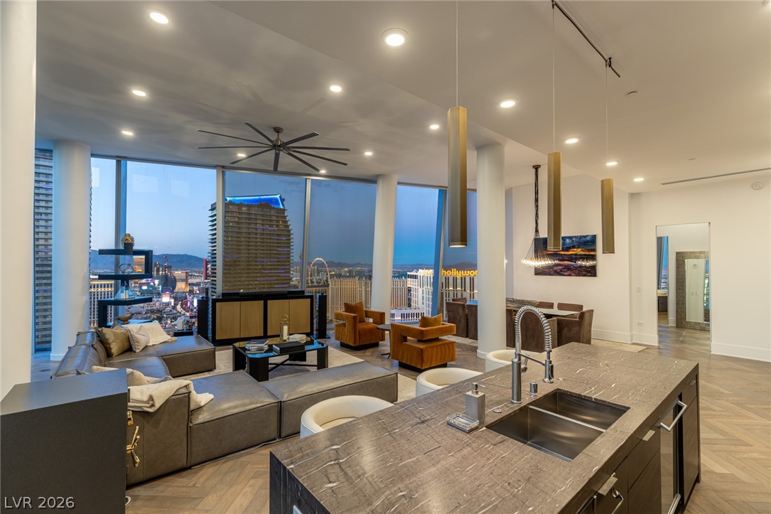 3726 Las Vegas Boulevard 3601 Property Photo 17