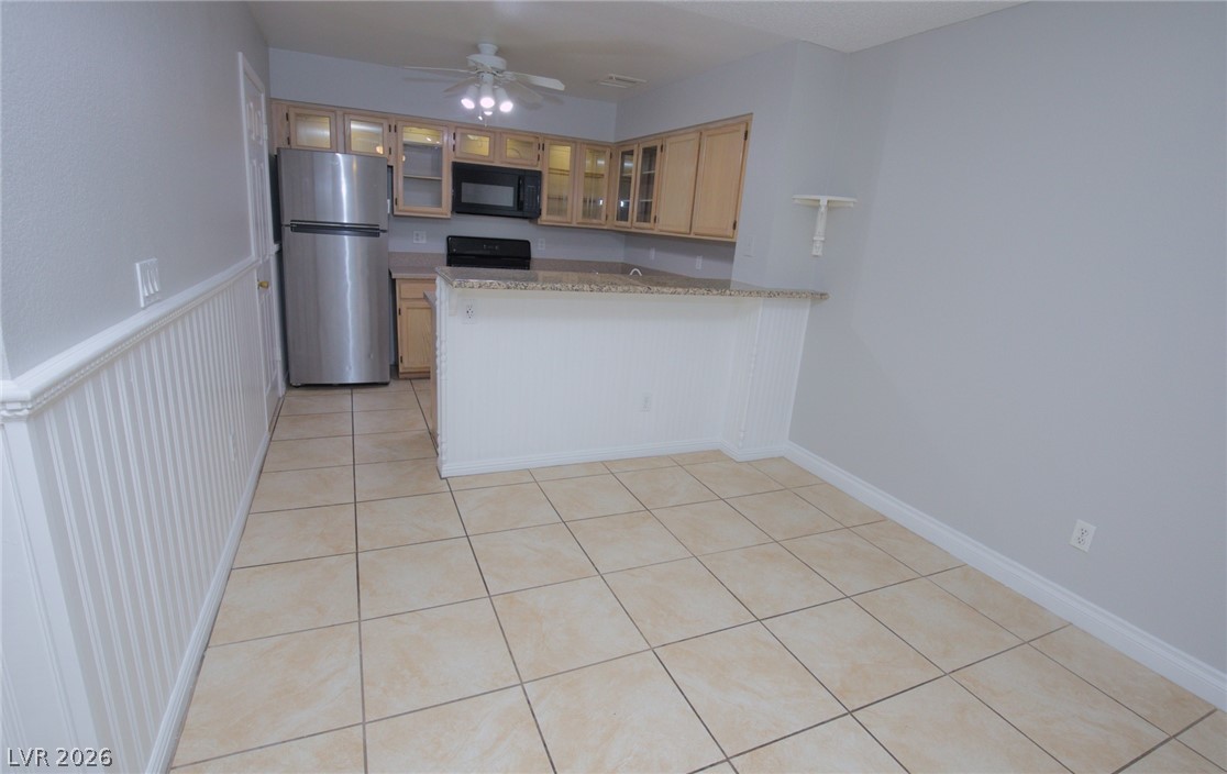 2112 Willowbury Drive C Property Photo 12