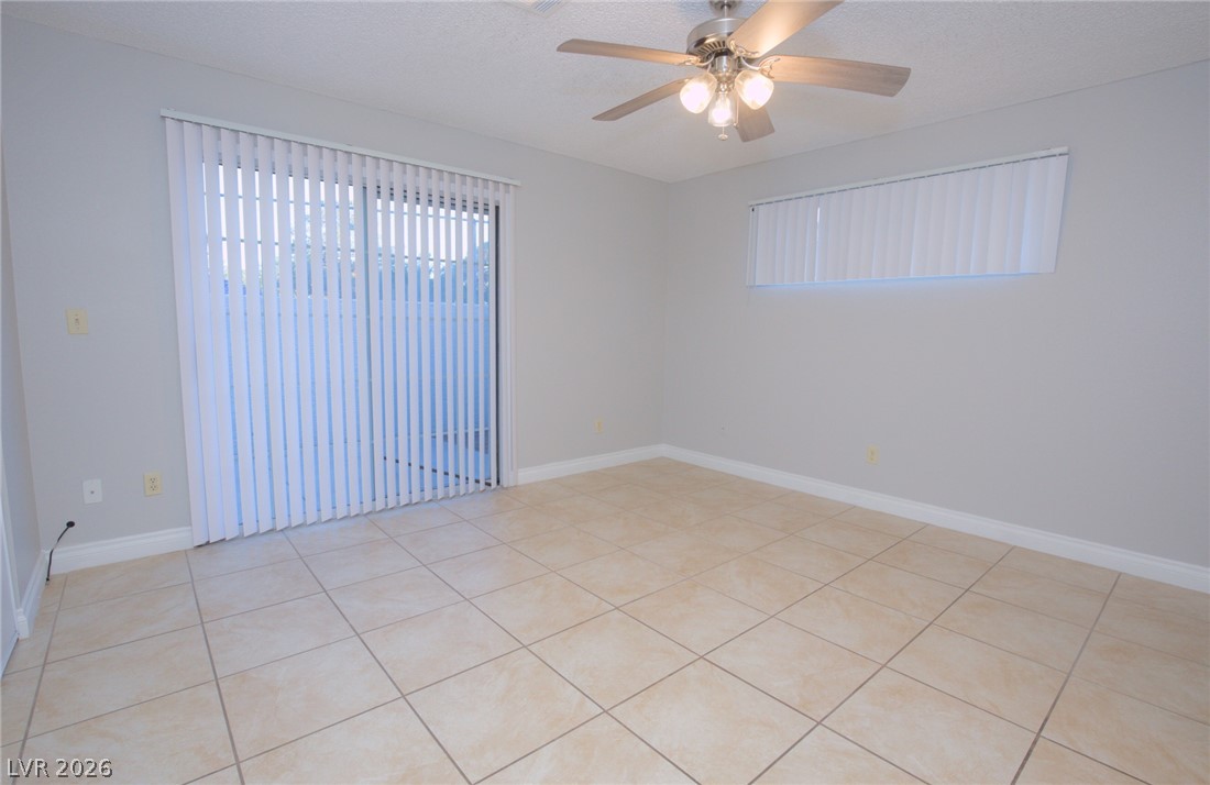 2112 Willowbury Drive C Property Photo 15