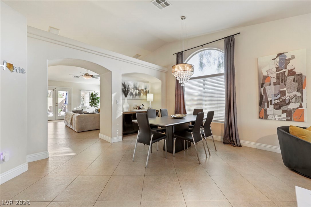 70 Tower Mustard Court Property Photo 3
