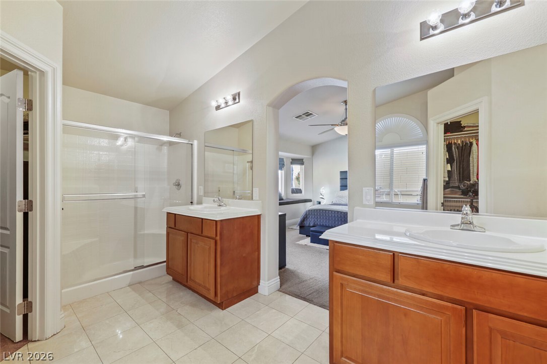 70 Tower Mustard Court Property Photo 8