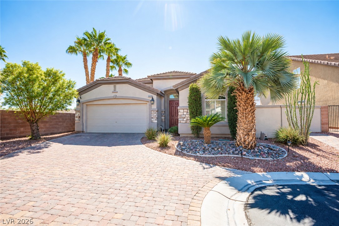 10005 Pebble Path Court Property Photo 1