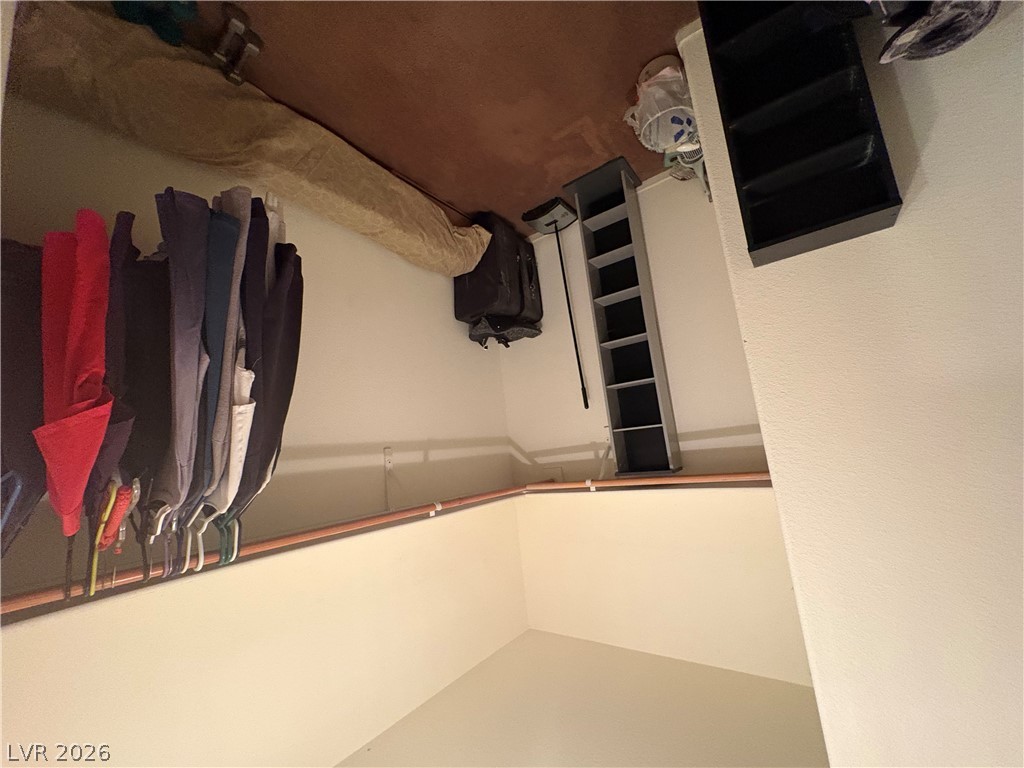 9595 Ruperts Court Property Photo 15