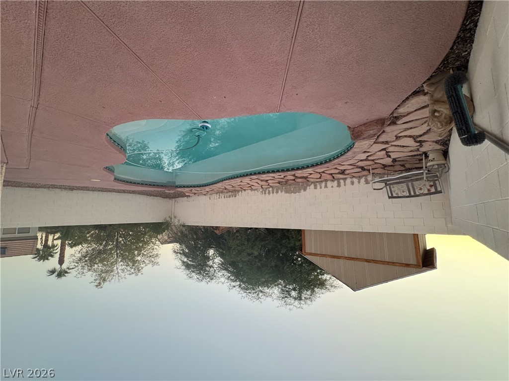 9595 Ruperts Court Property Photo 24