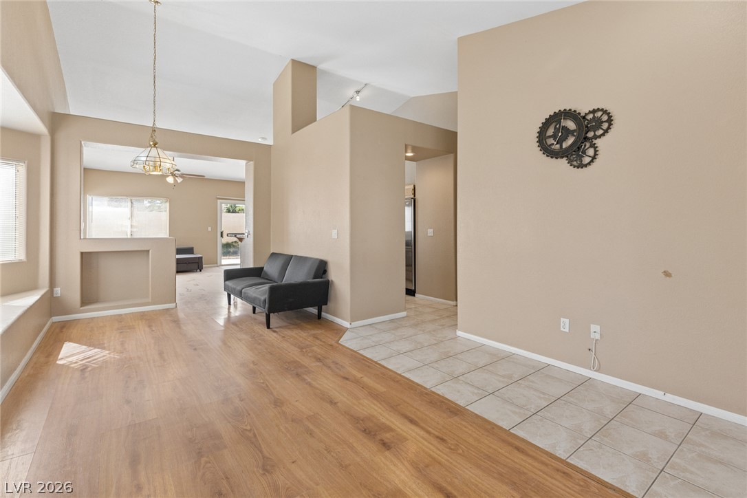 1563 Pimlico Hills Street Property Photo 7