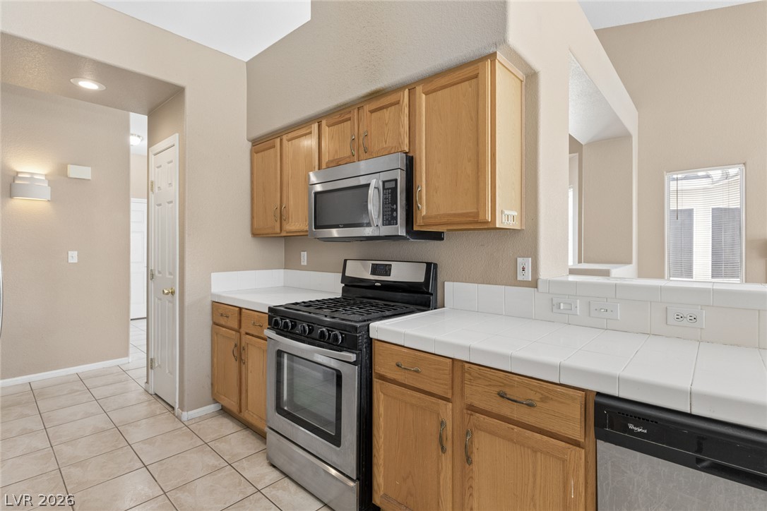 1563 Pimlico Hills Street Property Photo 20