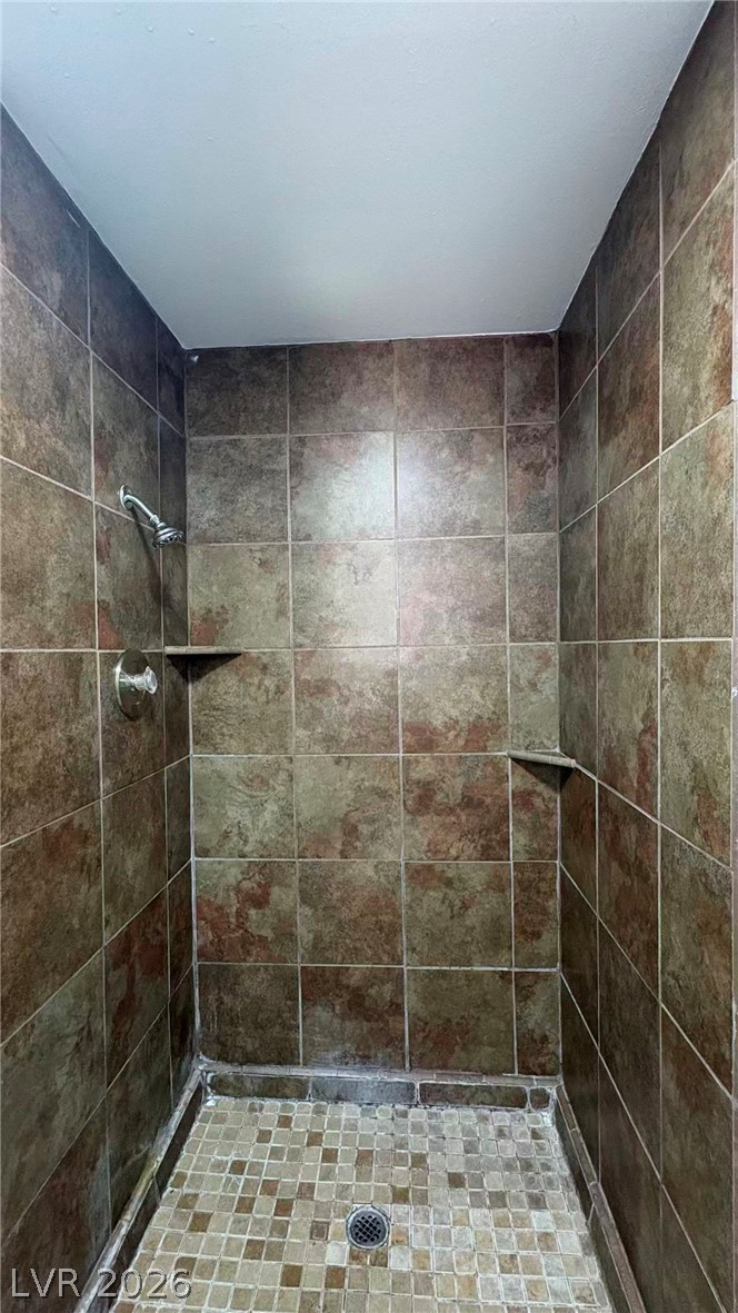 7805 Aplin Avenue Property Photo 9