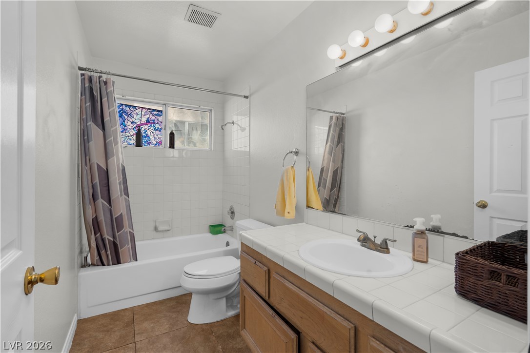 6576 Goldencreek Way Property Photo 23