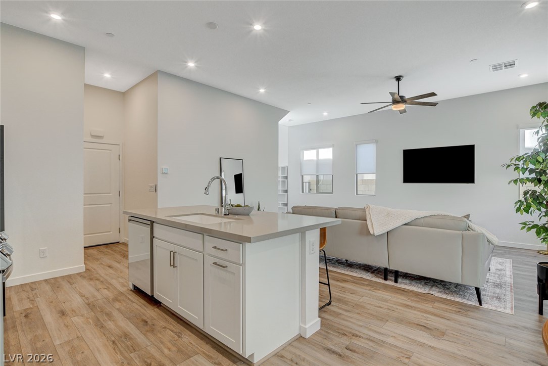 3354 Via Strada Street Property Photo 16