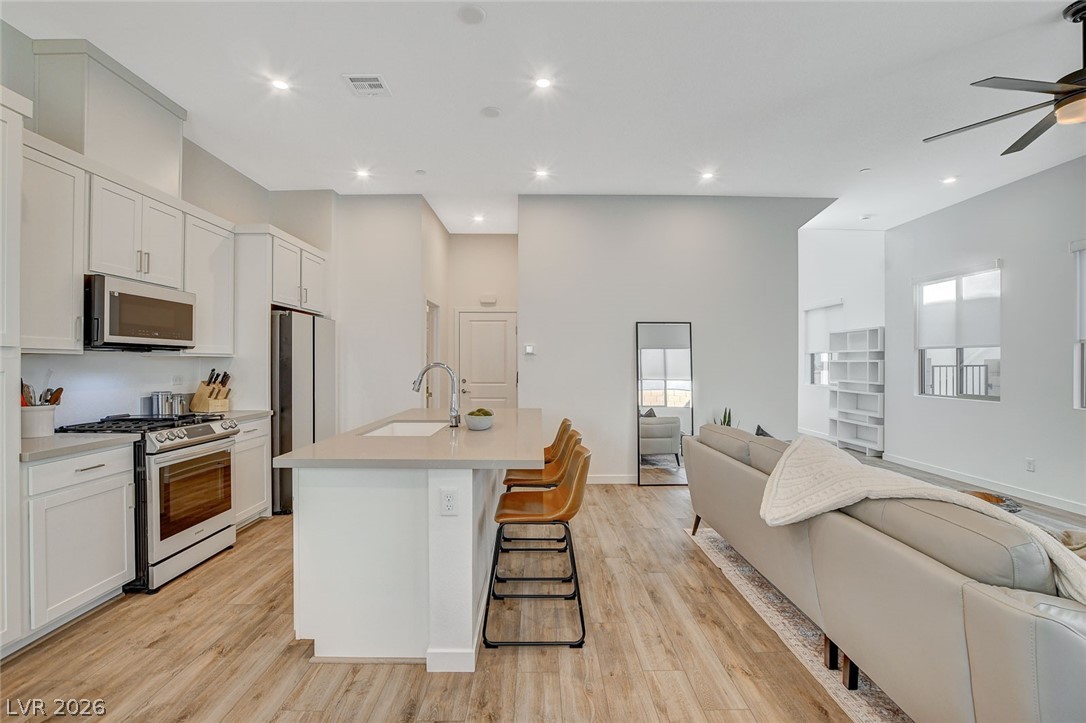 3354 Via Strada Street Property Photo 18